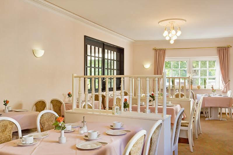 Hotel Heuboden Umkirch Eksteriør billede